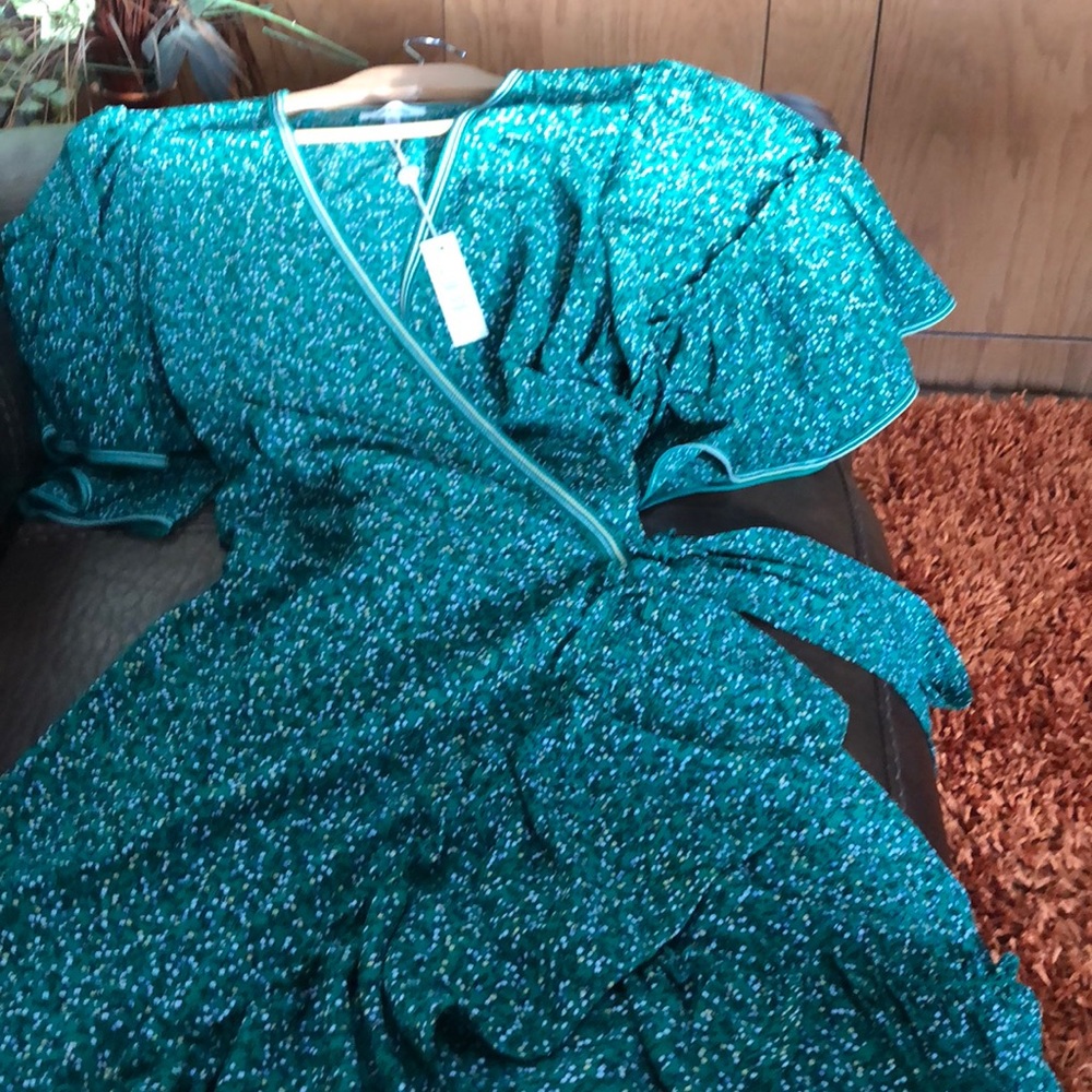 NWT- Gorgeous Wrap Dress